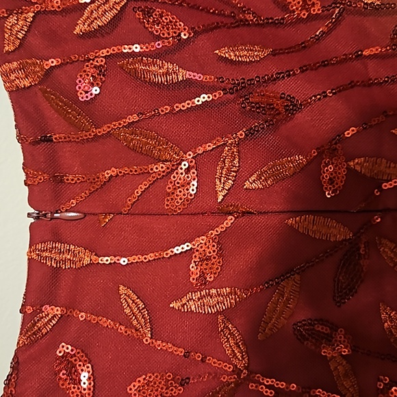 Ever Pretty Burgandy short sleeve Mother of bride or groom dress. In EUC - Picture 6 of 7